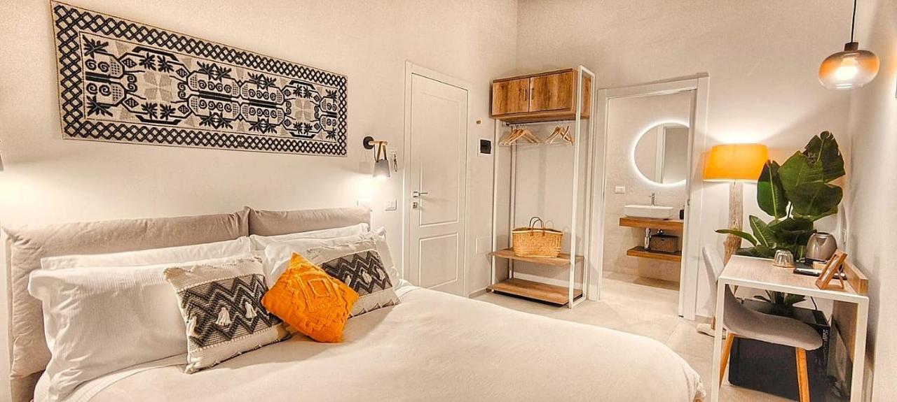 Almari Bed & Breakfast กาญารี ภายนอก รูปภาพ