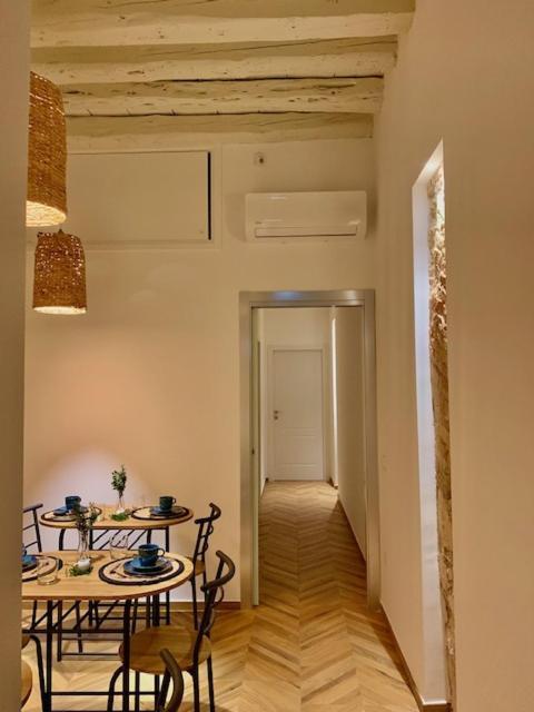 Almari Bed & Breakfast กาญารี ภายนอก รูปภาพ